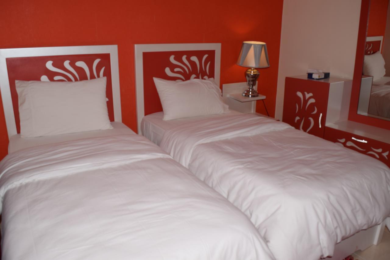 Leader Apartments 2 Kuwait City ภายนอก รูปภาพ